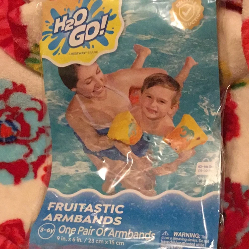 Bestway H2O GO! Kids Inflatable Armbands  and swim tube bundle new